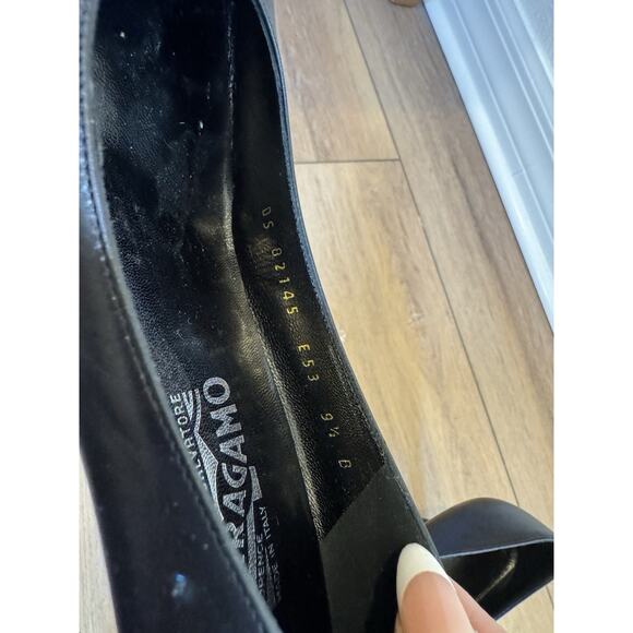 Vintage Salvatore Ferragamo High Heels Pumps Patent Cap Toe Italy Chic Black 9.5 - Picture 10 of 16